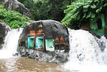 kallathigiri-falls-chikmagalur