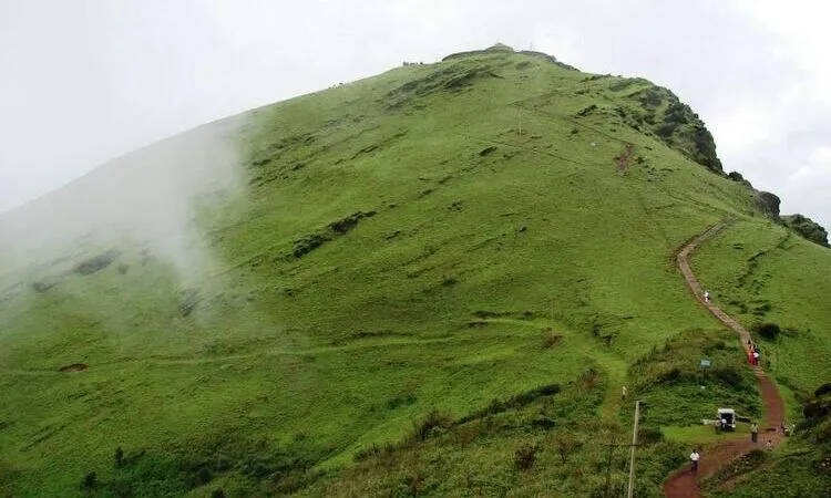 Mullayanagiri Chikmagalur tourist attraction photo gallery